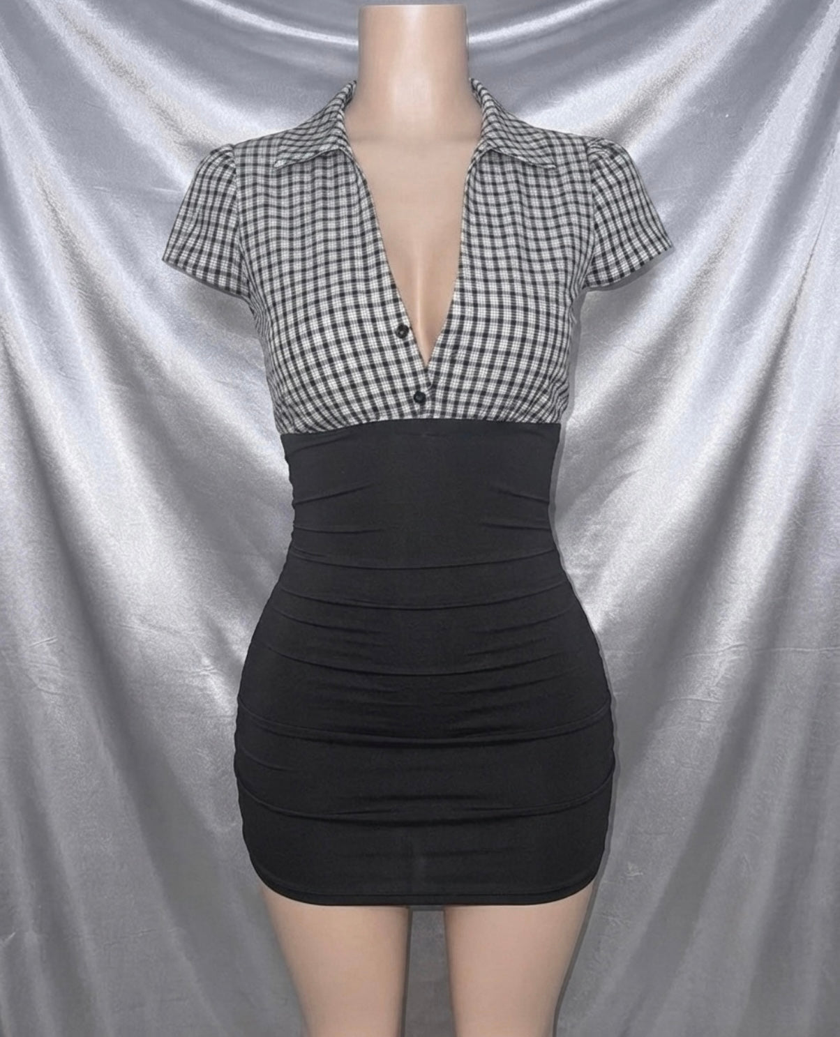 Plaid Collar Ruched Dress